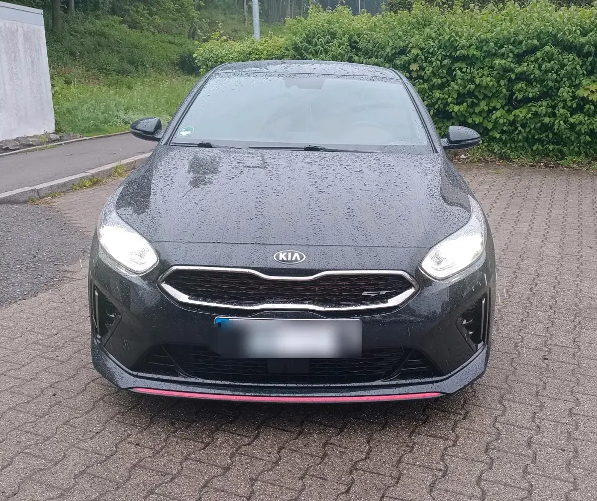 Używany Kia ProCeed 204 KM (150 kW) 2020 Czarny Kombi