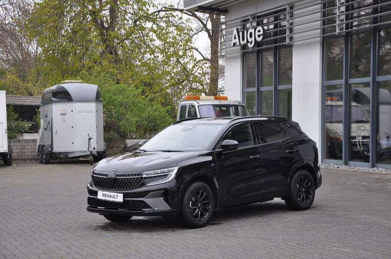 Schwarz Gebraucht 2025 Renault Austral Iconic Esprit Alpine SUV | 38.500 € - Bild 1/4