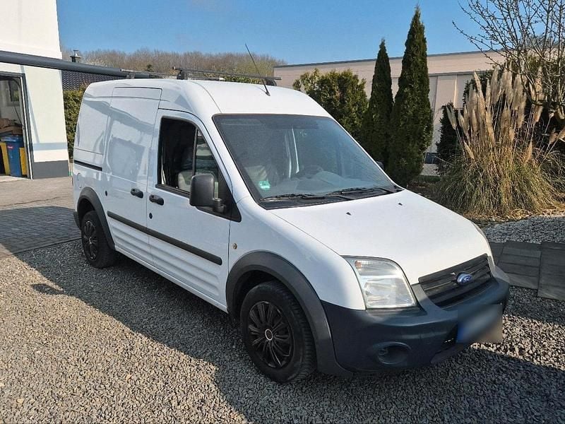 Gebraucht Ford Tourneo Connect 89 PS (65 kW) 2011 Weiß Van / Kleinbus
