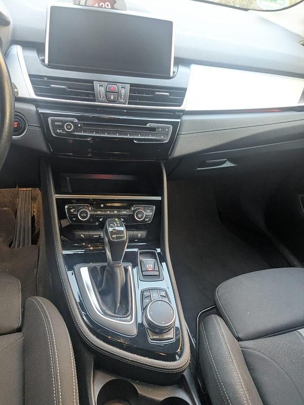 Gebraucht BMW 225 iPerformance 136 PS (100 kW) 2017 Schwarz Kombi