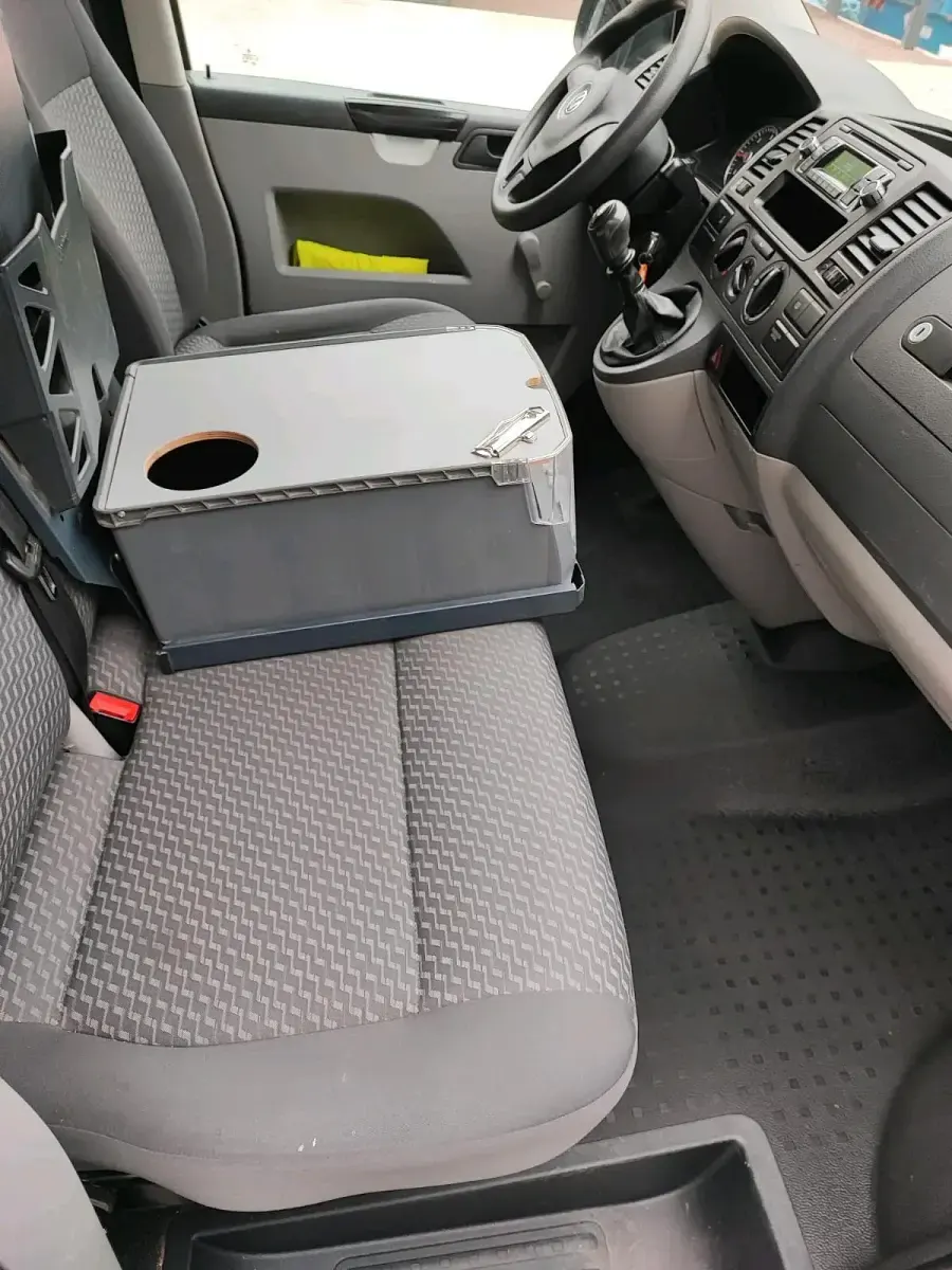 Gebraucht VW Multivan 84 PS (61 kW) 2012 Weiß Van / Kleinbus
