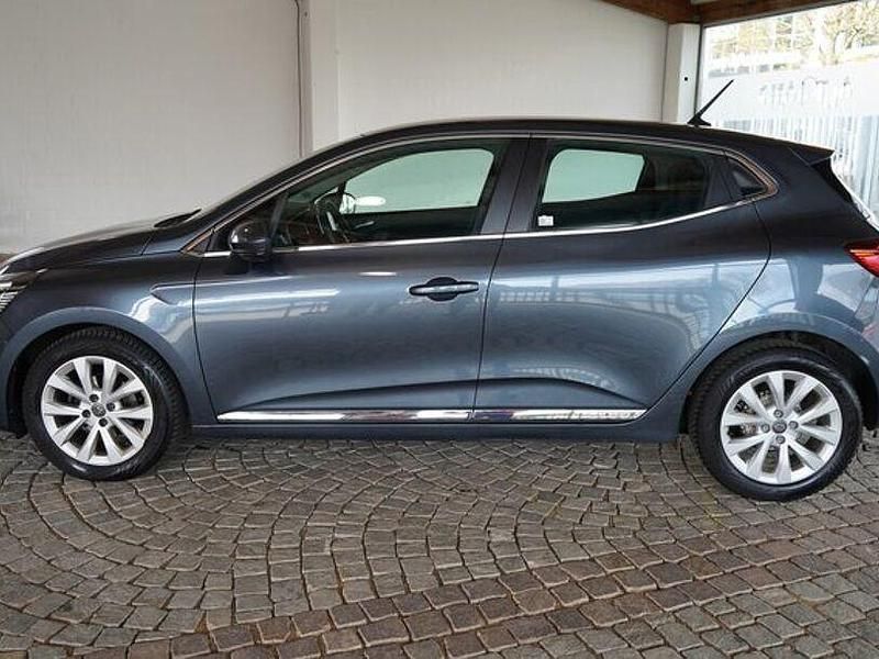Gebraucht Renault Clio V 91 PS (66 kW) 2021 Grau Limousine
