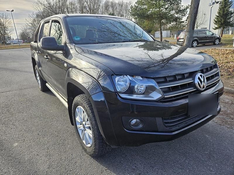 Używany VW Amarok 163 KM (119 kW) 2012 Czarny Pickup