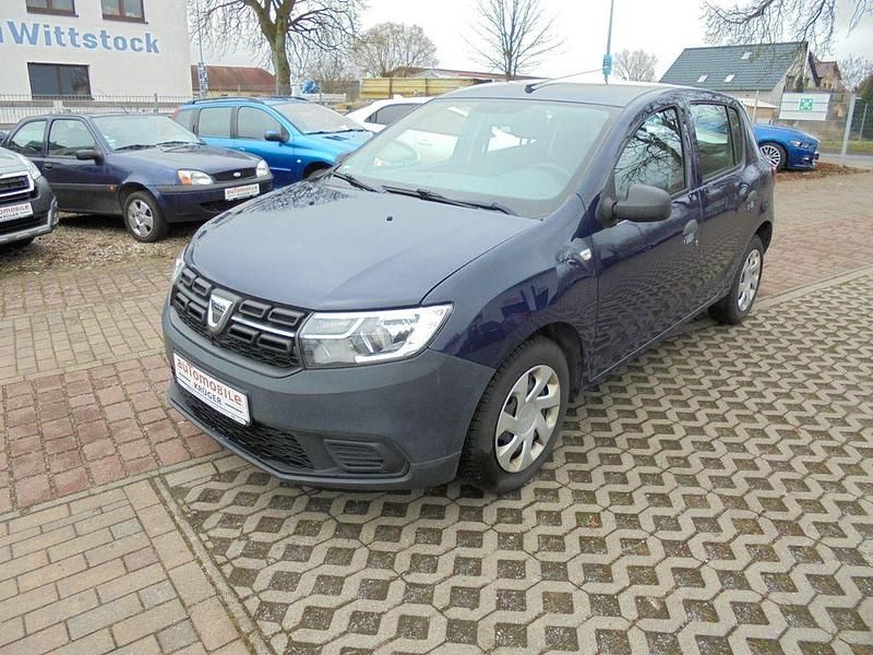 Blau Gebraucht 2017 Dacia Sandero Acces Kleinwagen | 3.980 € (Fairer Preis) - Bild 1/4