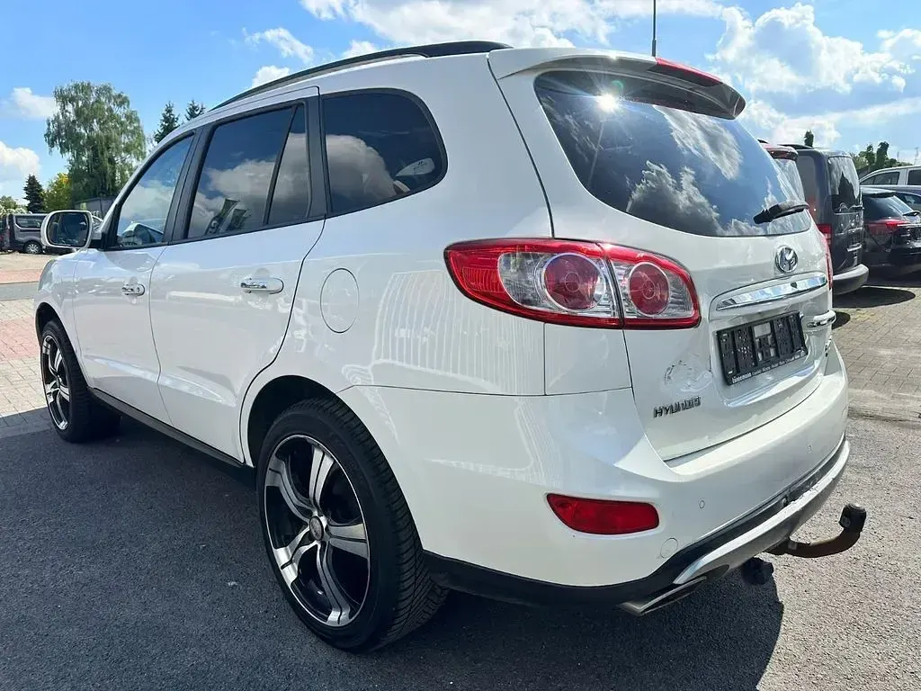Gebraucht Hyundai Santa Fe Premium 197 PS (144 kW) 2011 Weiß SUV