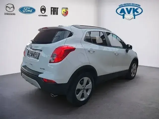 Używany Opel Mokka X 140 KM (102 kW) 2017 Biały SUV