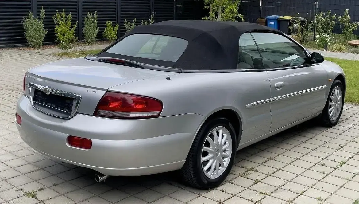 Gebraucht Chrysler Sebring Cabriolet 203 PS (149 kW) 2003 Silber Cabrio