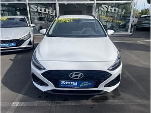 Neu Hyundai i30 101 PS (74 kW) 2025 Weiß Kombi