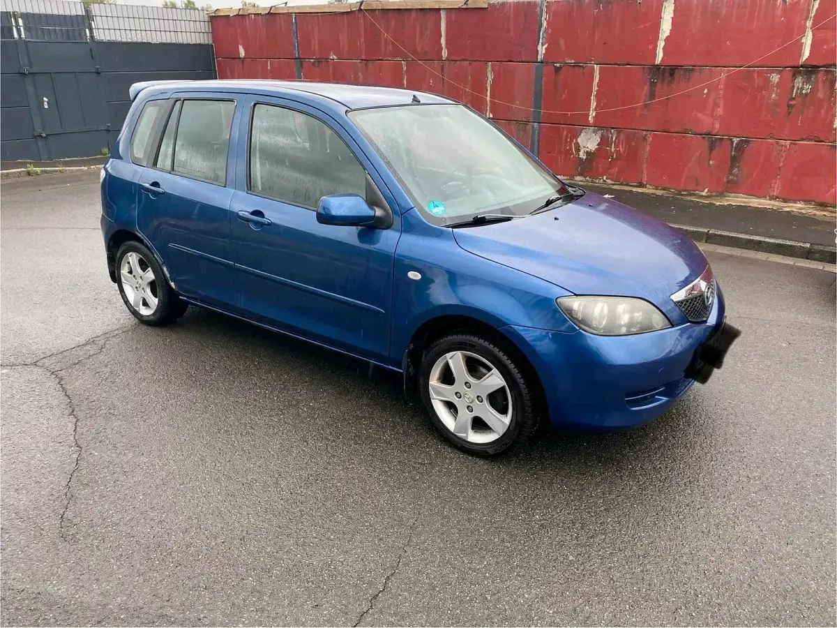 Gebraucht Mazda 2 80 PS (58 kW) 2007 Blau Kleinwagen