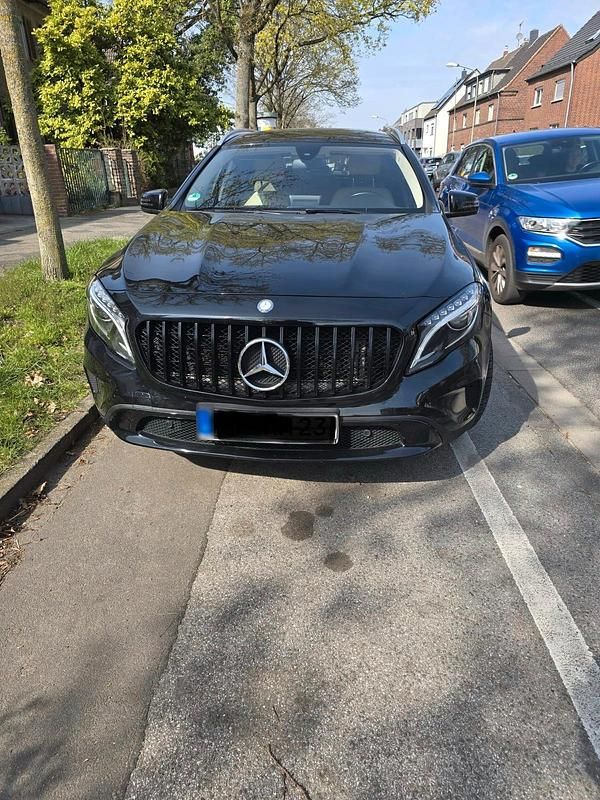 Usata Mercedes 200 2016 Andere farben Berlina