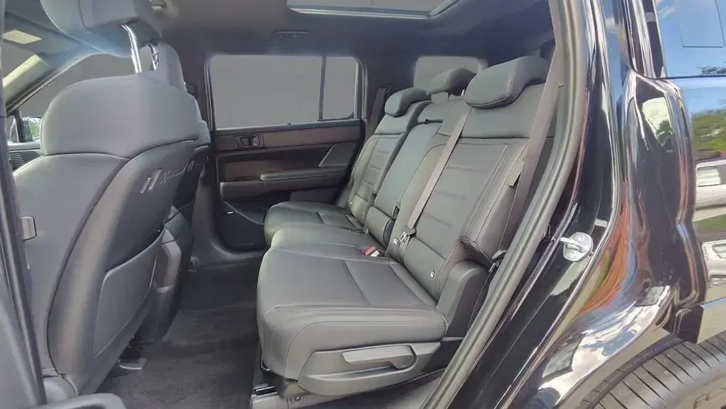 Neu Hyundai Santa Fe Blackline 179 PS (131 kW) 2026 Schwarz SUV