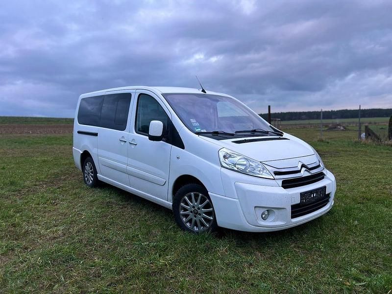 Weiß Gebraucht 2012 Citroën Jumpy Van / Kleinbus | 12.500 € (Teuer) - Bild 1/4