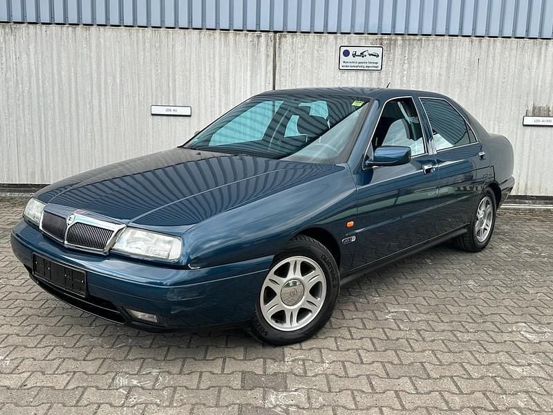 Gebraucht Lancia Kappa 155 PS (114 kW) 1998 Blau Limousine