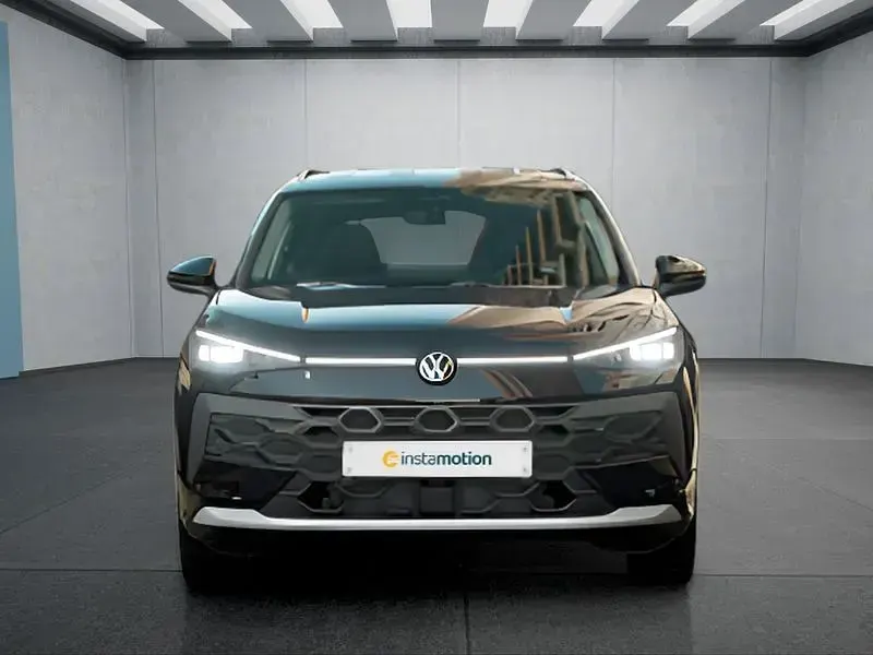 Neu VW T-Roc 150 PS (110 kW) 2026 Schwarz SUV