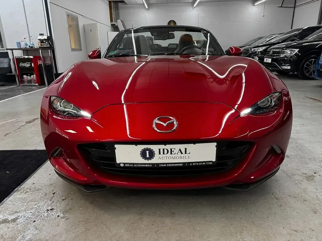 Gebraucht Mazda MX5 Sports-Line 160 PS (117 kW) 2017 Rubinrot metallic Cabrio