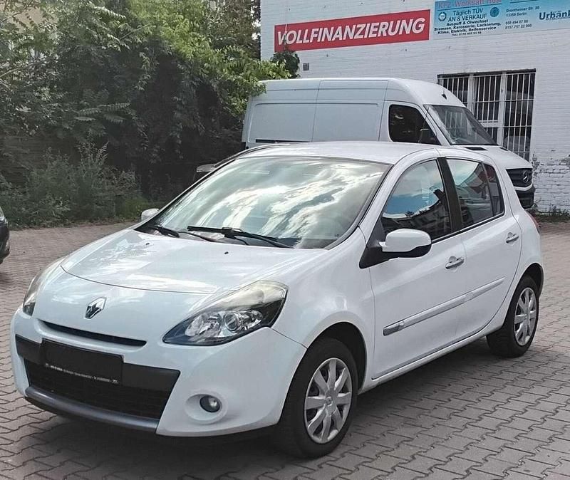 Weiß Gebraucht 2010 Renault Clio III Dynamique Kleinwagen | 3.250 € (Fairer Preis) - Bild 1/4