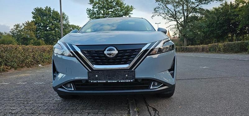 Grau Gebraucht 2023 Nissan Qashqai N-Connecta SUV | 19.900 € (Superpreis) - Bild 1/4
