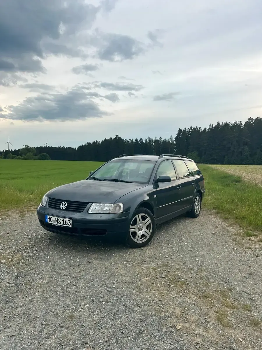 Gebraucht VW Passat 115 PS (84 kW) 2000 Grau Kombi