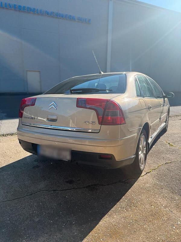 Gold Gebraucht 2006 Citroën C5 Limousine | 3.850 € - Bild 1/4