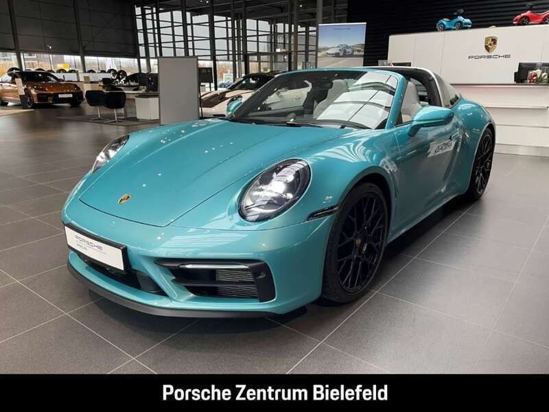 Farbe nach wahl: ipanemablaumetallic Gebraucht 2024 Porsche 911 Targa 4 Cabrio | 189.000 € (Teuer) - Bild 1/4