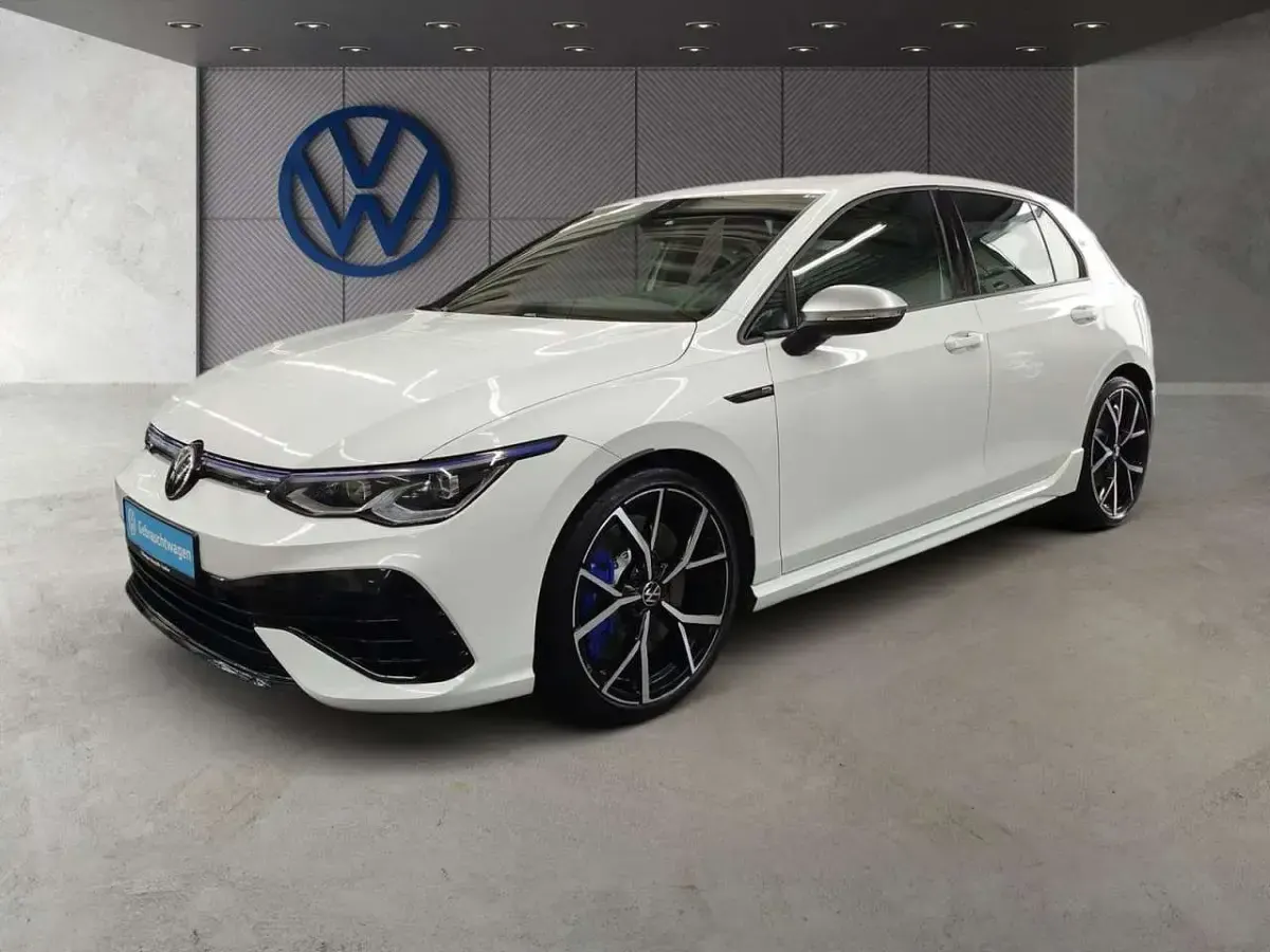 Gebraucht VW Golf VIII R 320 PS (235 kW) 2022 Weiß Limousine