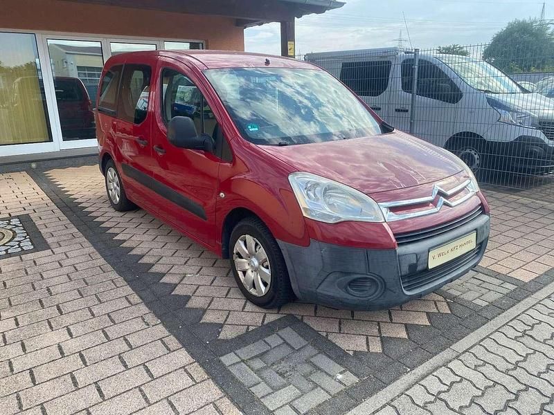 Gebraucht Citroën Berlingo Advance 75 PS (55 kW) 2009 Farbe rot ardent/deckende lack Van / Kleinbus