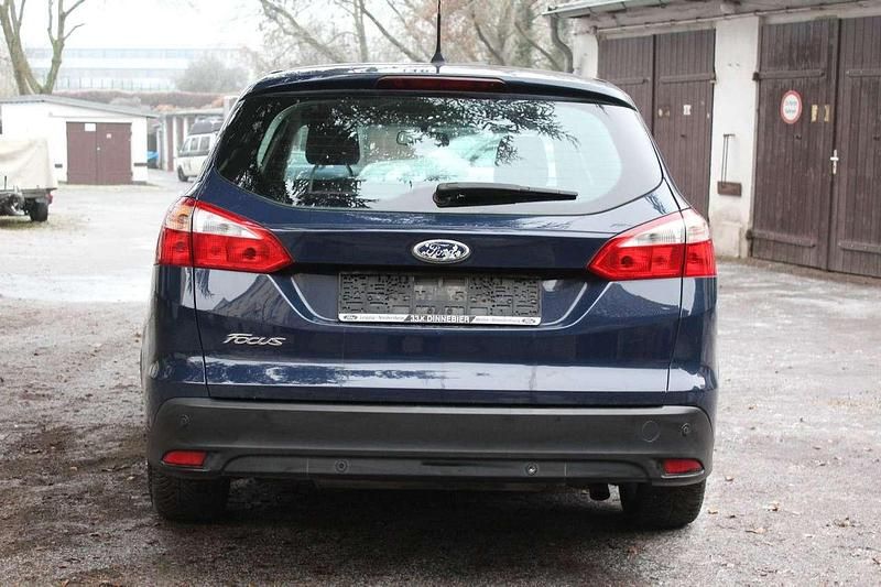 Second-hand Ford Focus Trend 125 CP (91 kW) 2012 Albastru Break