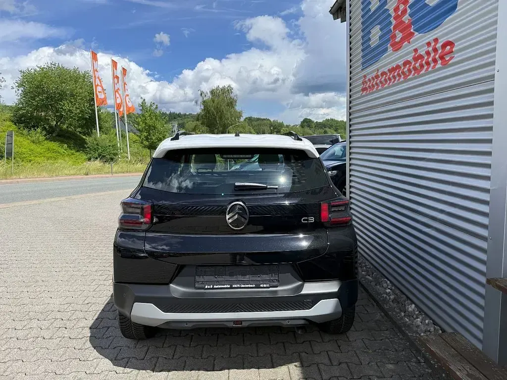 Neu Citroën C3 101 PS (74 kW) 2026 Perlanera schwarz SUV