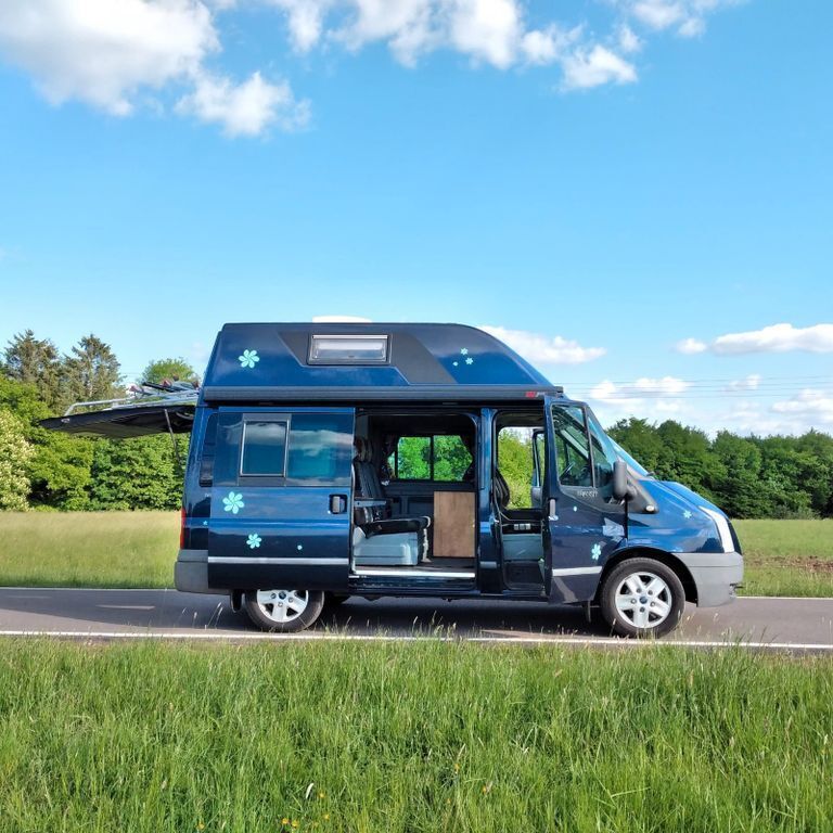 Blau Gebraucht 2012 Ford Transit Nugget Van / Kleinbus | 20.000 € - Bild 1/4
