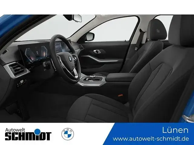 Gebraucht BMW 320 184 PS (135 kW) 2023 Blau Kombi