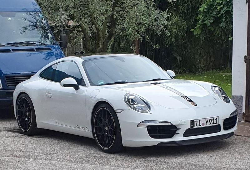 Weiß Gebraucht 2012 Porsche 911 Carrera S Coupé | 72.500 € (Etwas zu teuer) - Bild 1/4