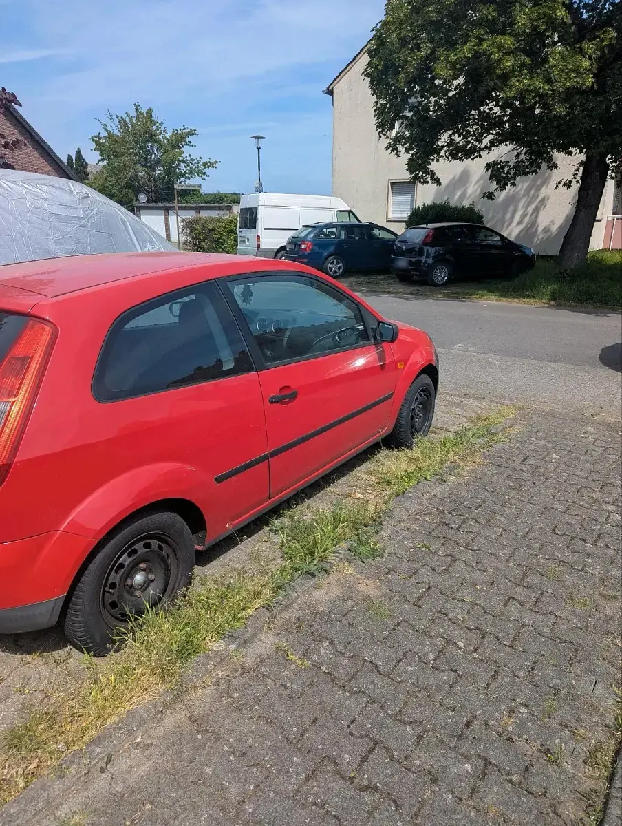 Gebraucht Ford Fiesta 2004 Rot Kleinwagen