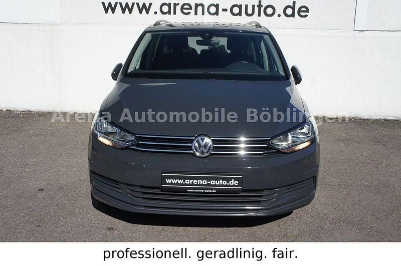 Gebraucht VW Touran 150 PS (110 kW) 2020 Uranograu Van / Kleinbus
