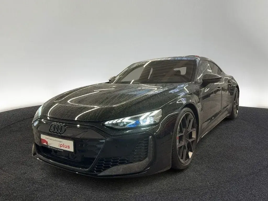 Second-hand Audi e-tron GT quattro Performance 620 kW (843 CP) 2024 Negru Berlinǎ