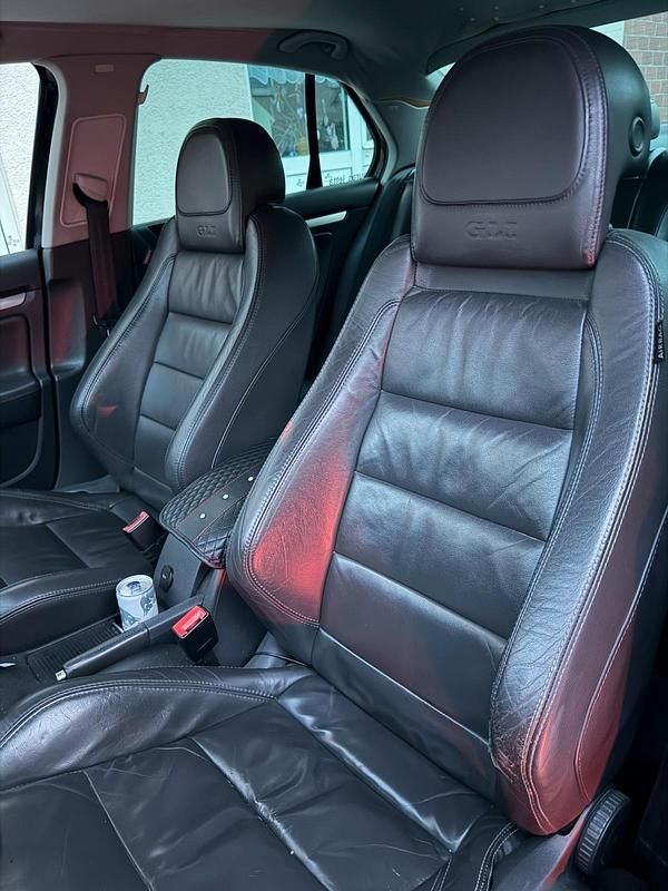 Gebraucht VW Jetta 105 PS (77 kW) 2006 Schwarz Limousine