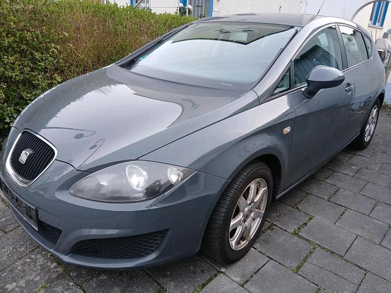 Usata Seat Leon 84 CV (61 kW) 2009 Grigio Utilitaria