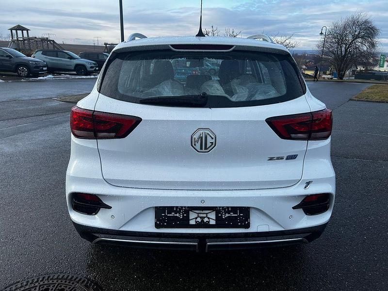 Gebraucht MG ZS Luxury 114 kW (156 PS) 2023 Weiß SUV