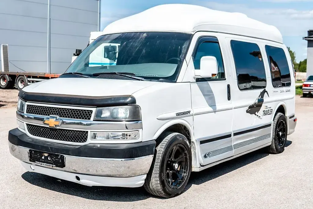 Gebraucht Chevrolet Express 273 PS (200 kW) 2003 Weiß Van / Kleinbus