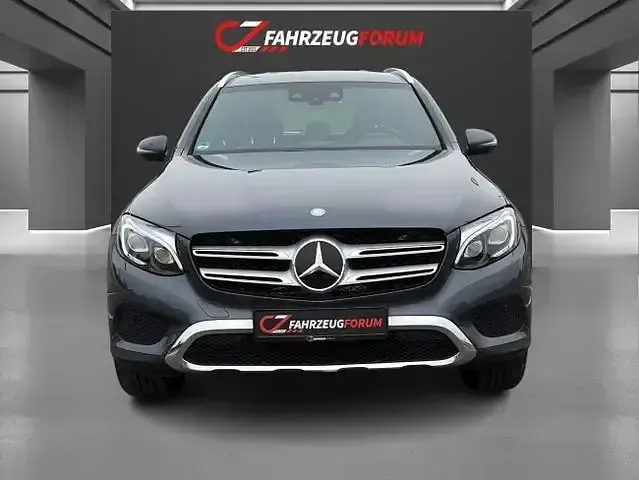 Gebraucht Mercedes GLC220 170 PS (125 kW) 2016 Grau SUV