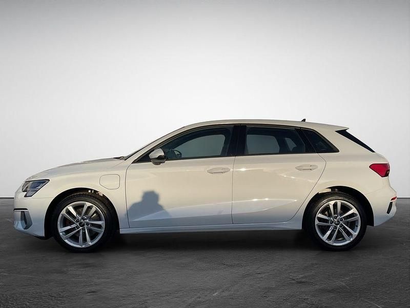 Gebraucht Audi A3 Advanced 204 PS (150 kW) 2022 Weiß Limousine