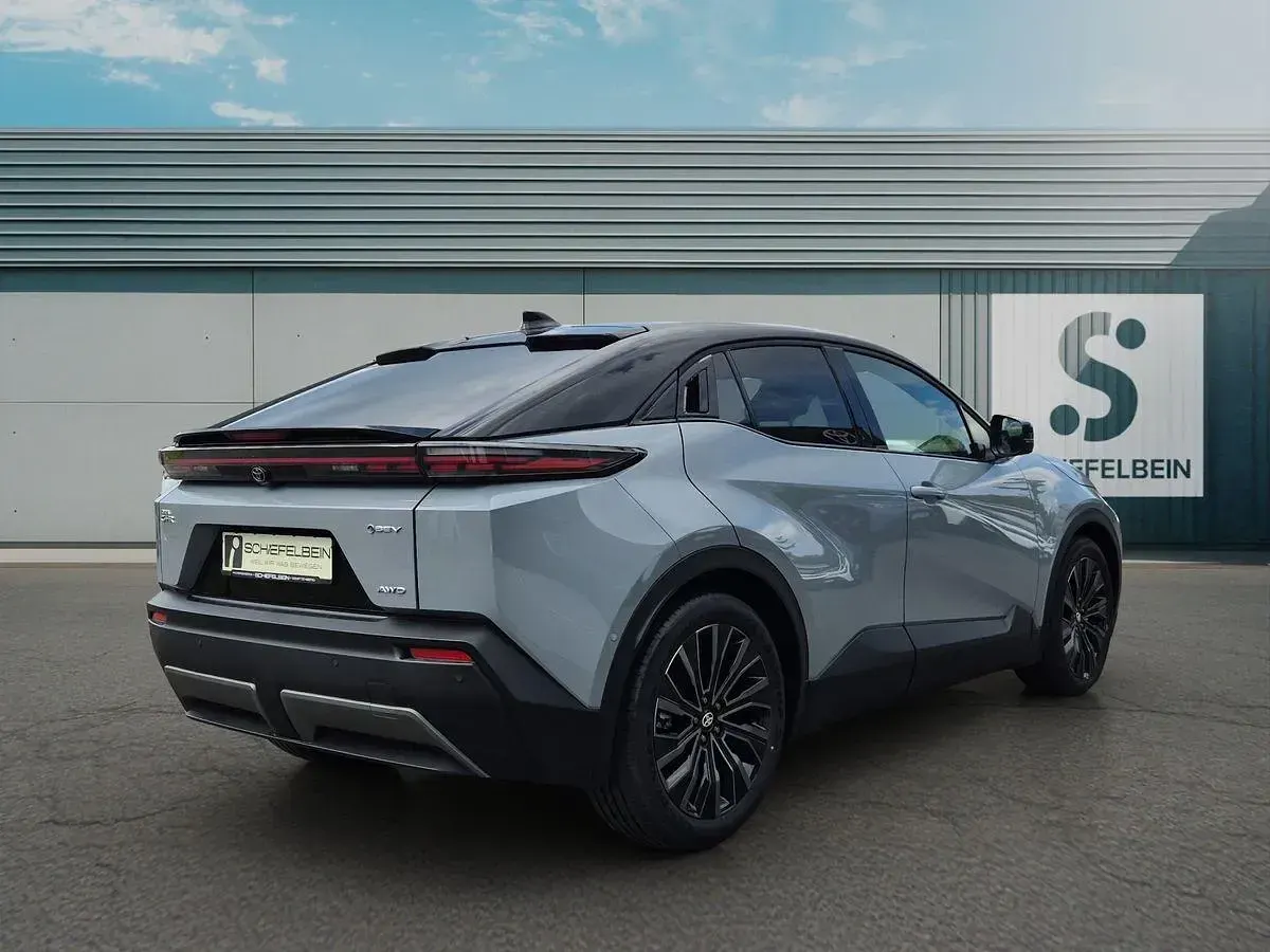 Neu Toyota C-HR+ Lounge 252 kW (343 PS) 2026 Cement grey metallic SUV