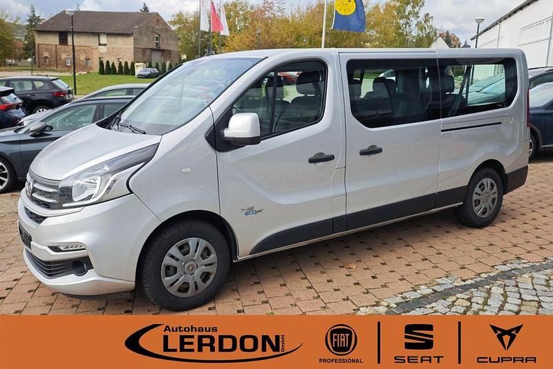 Silber Gebraucht 2019 Fiat Talento Family Van | 22.370 € (Guter Preis) - Bild 1/4