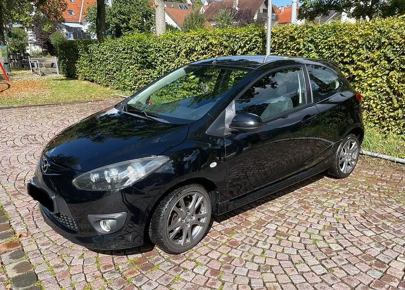 Schwarz Gebraucht 2008 Mazda 2 Dynamic Limousine | 2.499 € (Fairer Preis) - Bild 1/4