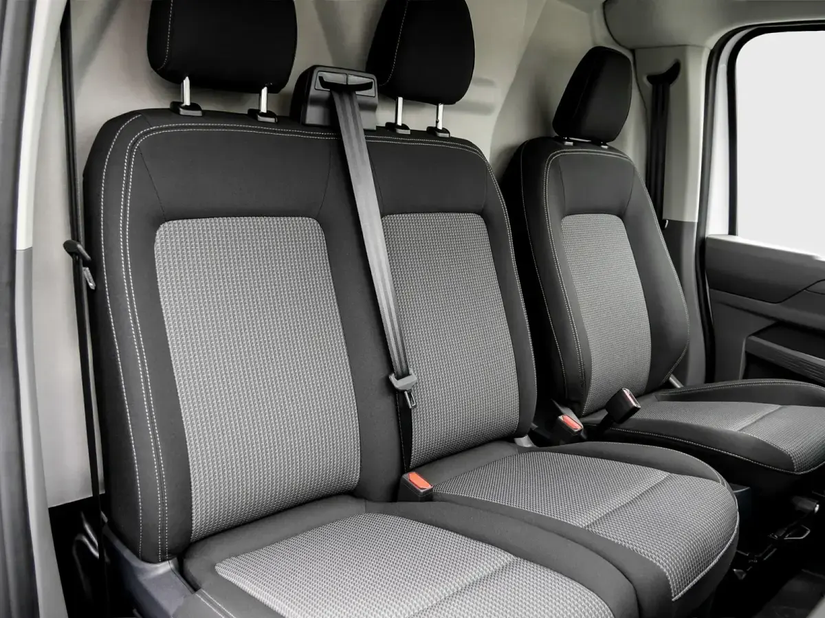 Neu VW T7 150 PS (110 kW) 2026 Weiss Van