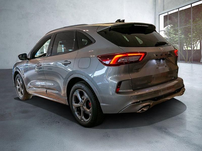 Neu Ford Kuga ST-Line X 190 PS (139 kW) 2025 Silber SUV