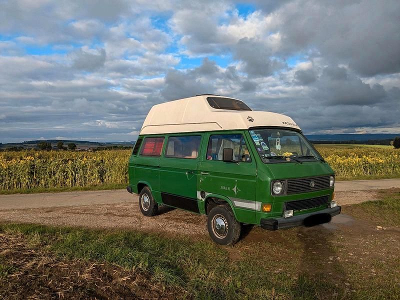 Grün Gebraucht 1984 VW T3 CLUB Van | 11.299 € - Bild 1/4