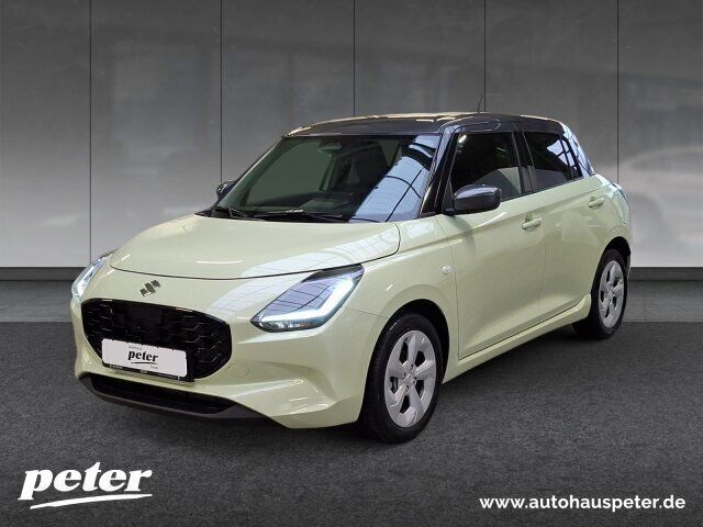 Andere farbe Gebraucht 2022 Suzuki Swift Comfort Kleinwagen | 19.440 € (Teuer) - Bild 1/4