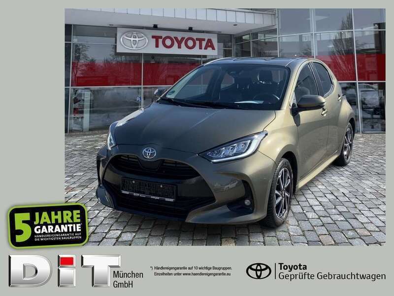 Oxide bronze Gebraucht 2021 Toyota Yaris Team Limousine | 15.990 € (Fairer Preis) - Bild 1/4