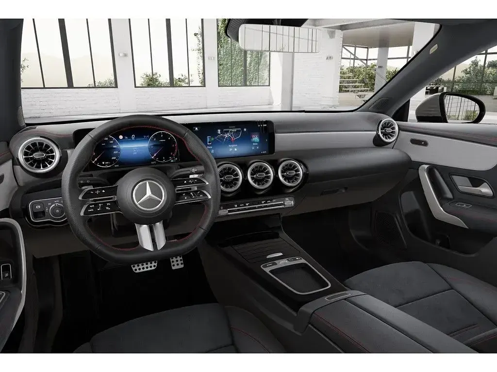Gebraucht Mercedes CLA180 Advanced Plus 116 PS (85 kW) 2025 Grau Limousine