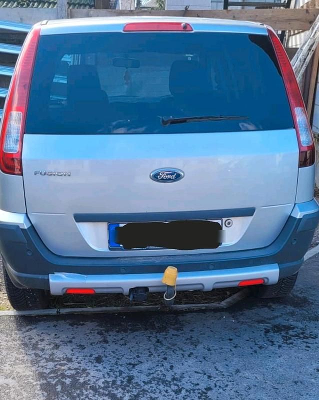 Gebraucht Ford Fusion 74 PS (54 kW) 2008 Silber Kleinwagen